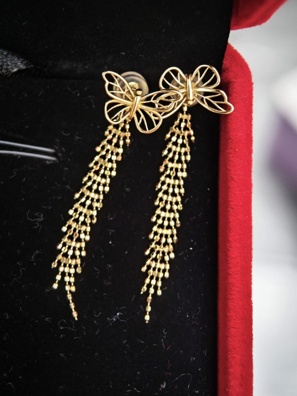 Butterfly 18k Gold Dangling Earrings - Brand new - Image 3