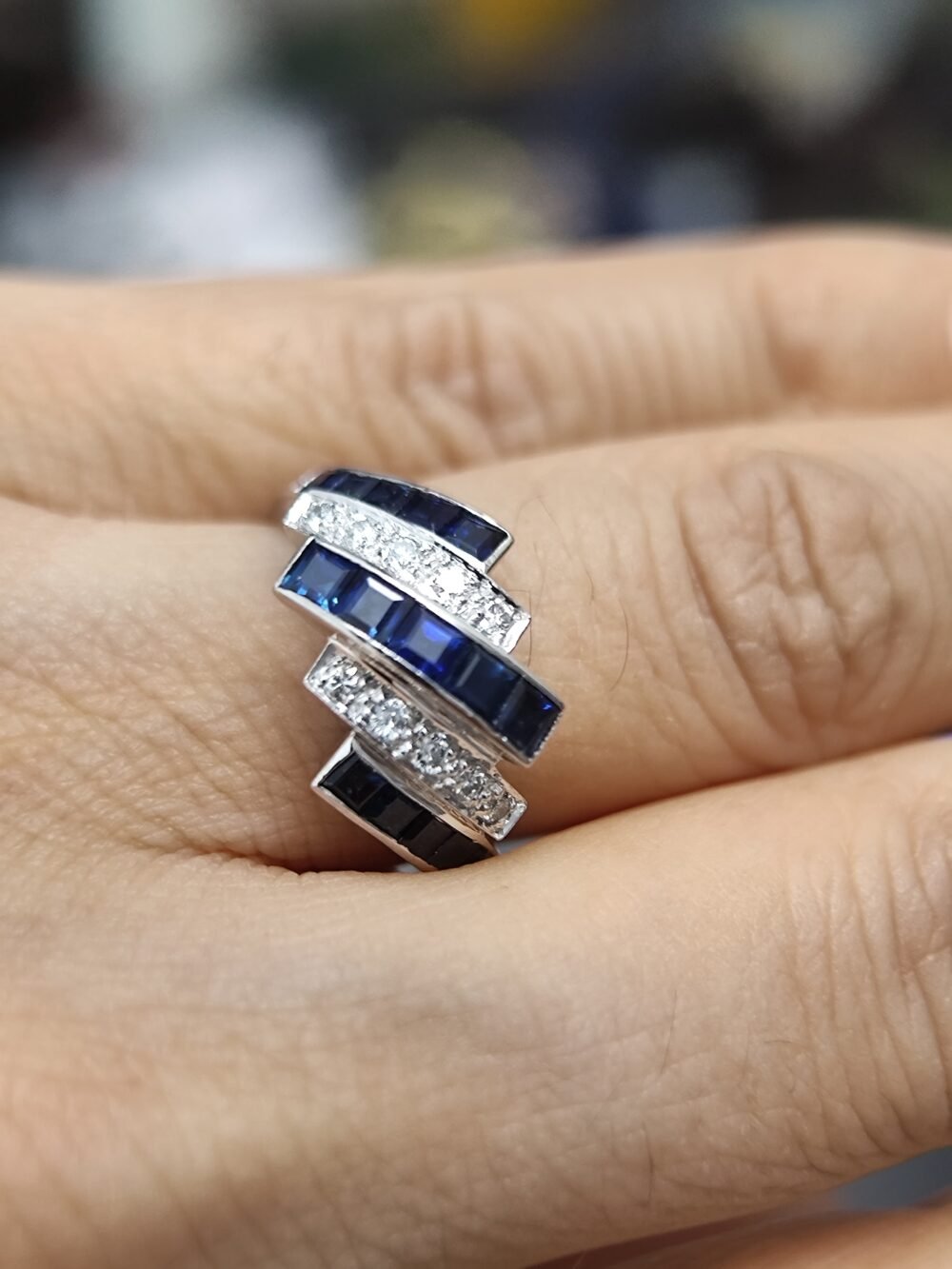 PT900 Platinum Sapphire Diamond Ring - Vintage Fine Jewellery - Image 3