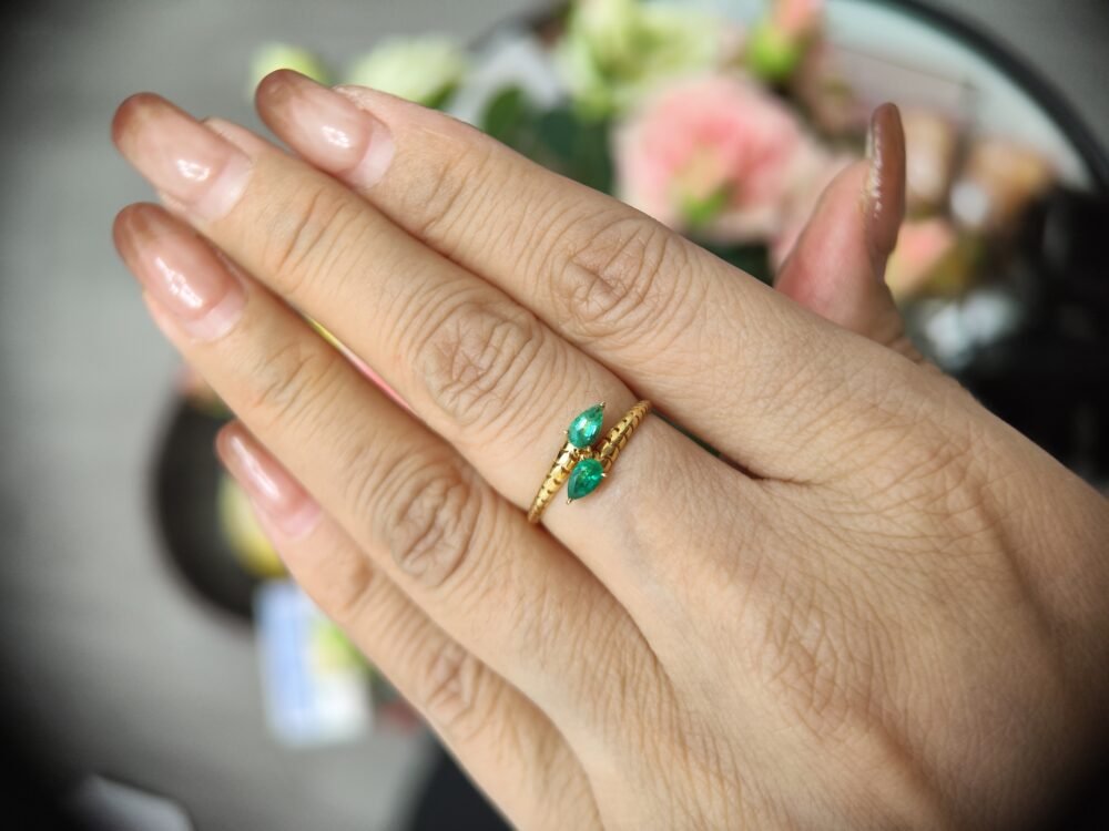 18k Yellow Gold Emerald Ring - Brand new - Image 5
