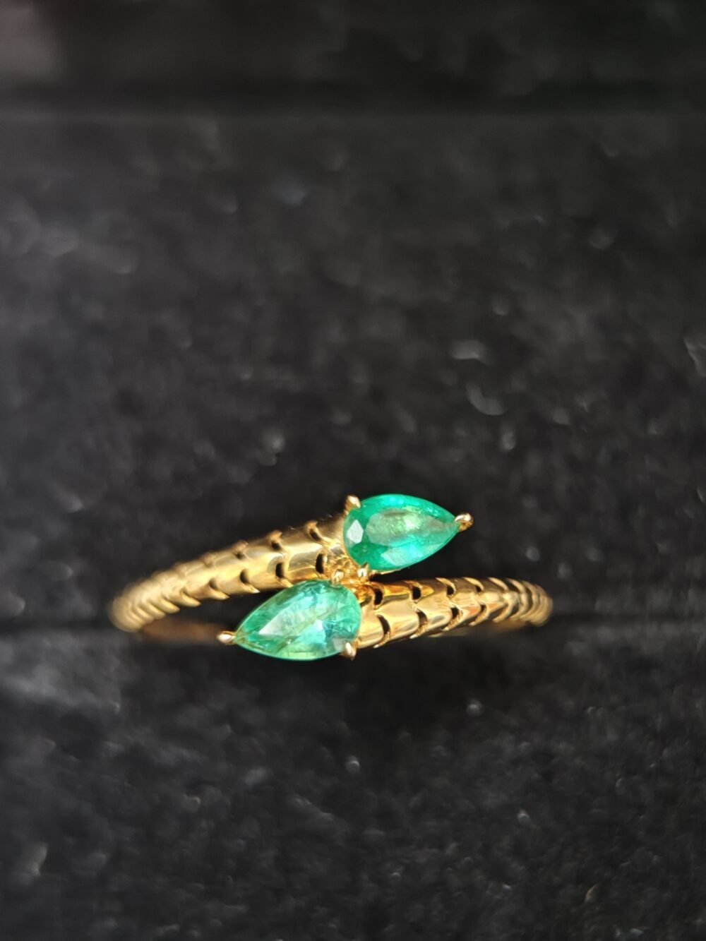 18k Yellow Gold Emerald Ring - Brand new - Image 2