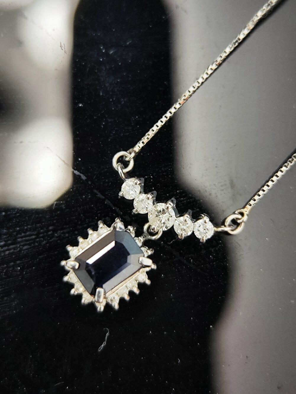 Sapphire Necklace with Chain in Platinum Setting - Vintage jewellery
